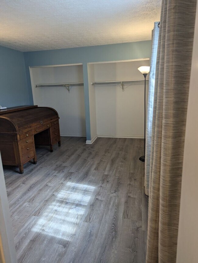 Building Photo - 2BR Condo in West Chester, **Pet Friendly-...