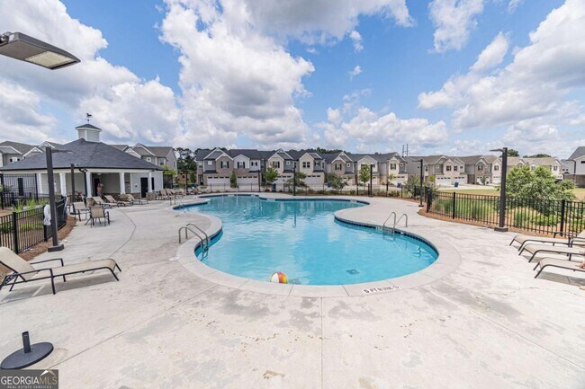 Building Photo - 1452 Villageside Ct