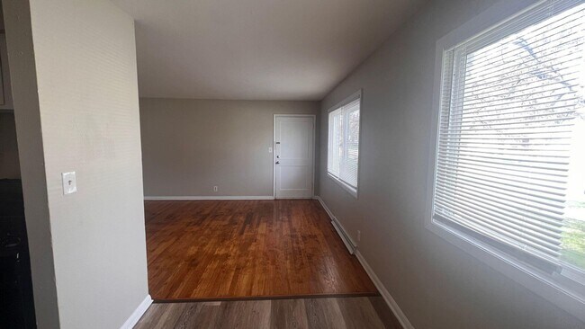 Building Photo - 9335 W Sheridan Ave