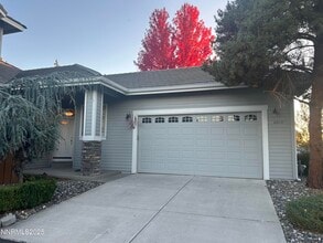 Building Photo - 6615 Aston Cir