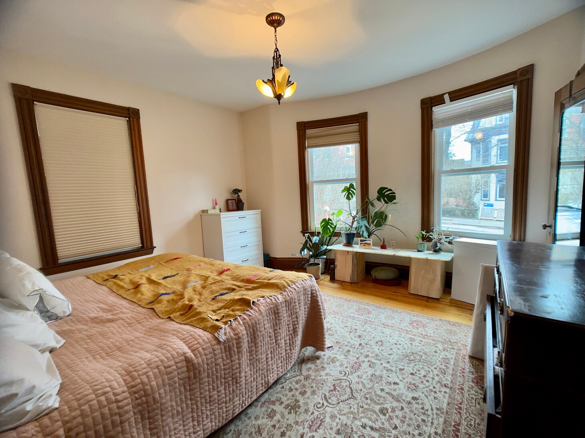 Building Photo - 20 Oakview Ter