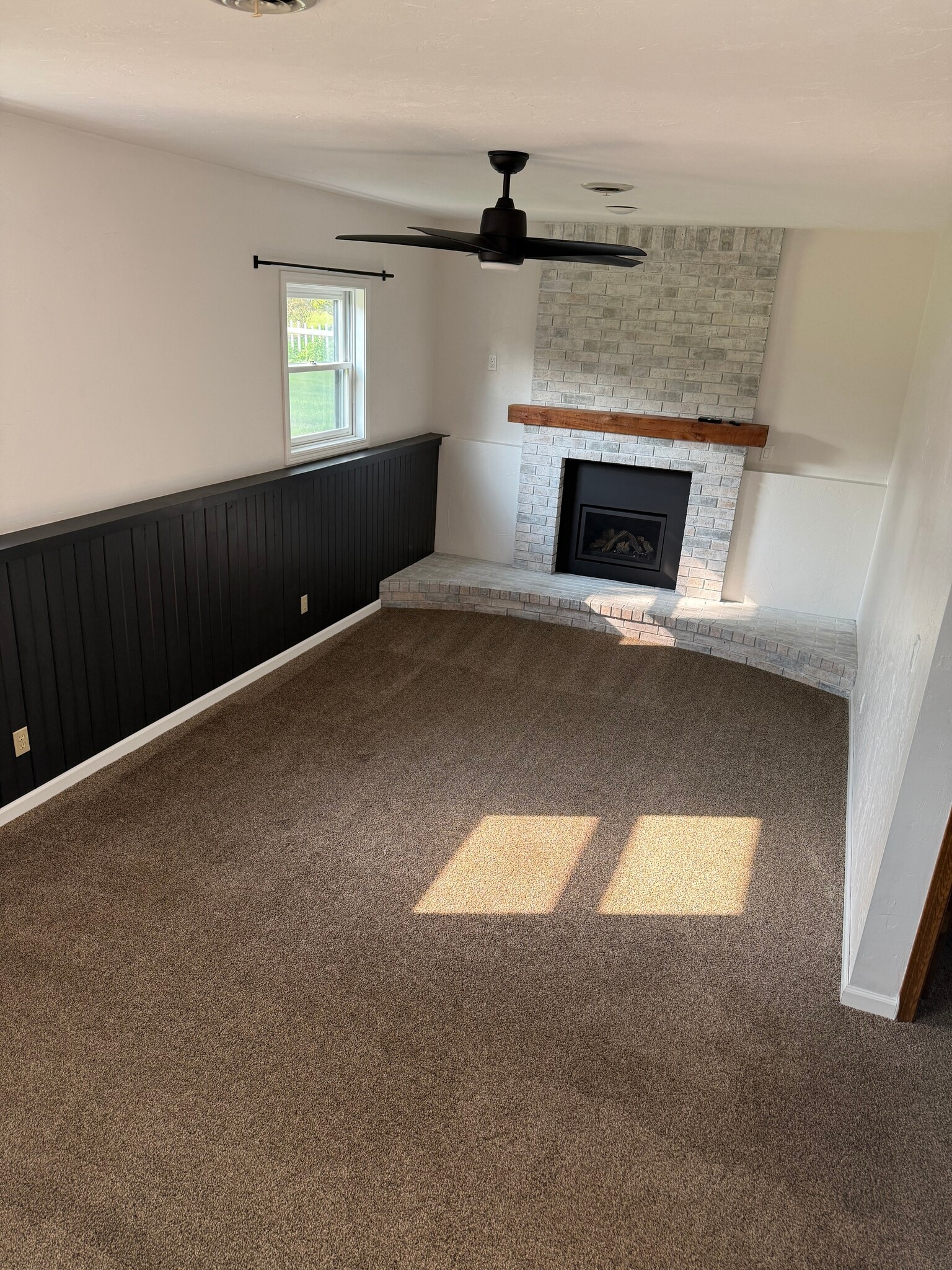 lower level family room - 2093 Tunis Rd