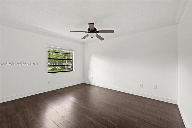 Building Photo - 7944 Eastlake Dr