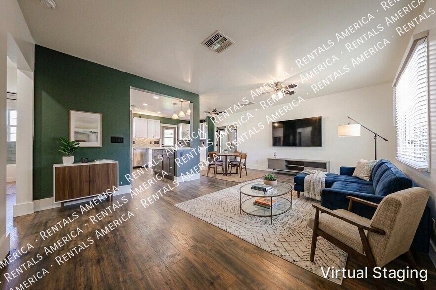 Building Photo - 1310 W Glenrosa Ave
