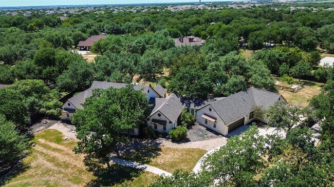 Building Photo - 140 Oak Plaza Dr
