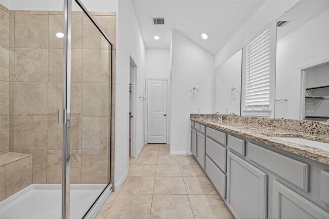 Building Photo - 8831 Morning Glow Dr