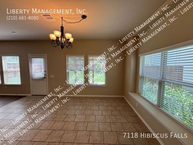 Building Photo - 7118 Hibiscus Falls