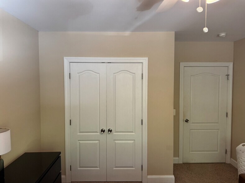 Bedroom Closet - 100 West Ave