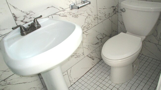 Building Photo - 311 N Federal Hwy