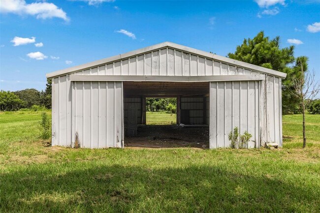 Building Photo - 1178 Co Rd 105