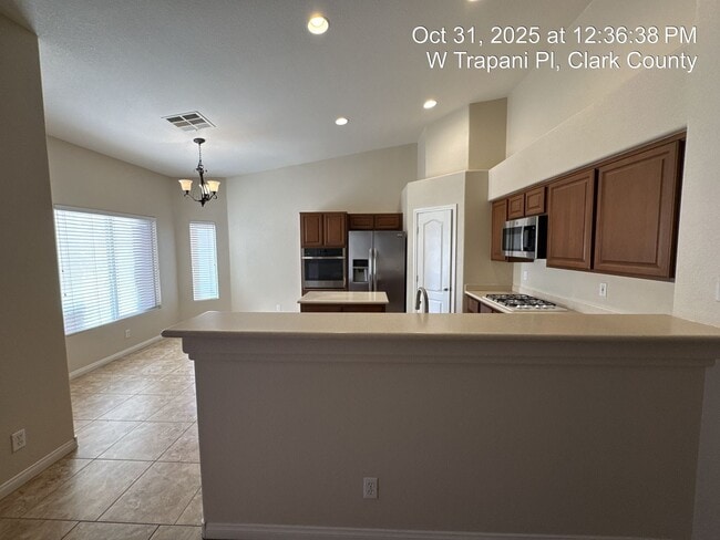 Building Photo - 4 Bedroom Single Story in Southern Highlands COMING SOON