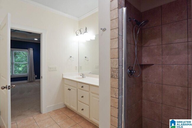 Building Photo - 2081 Eagle Ridge Dr