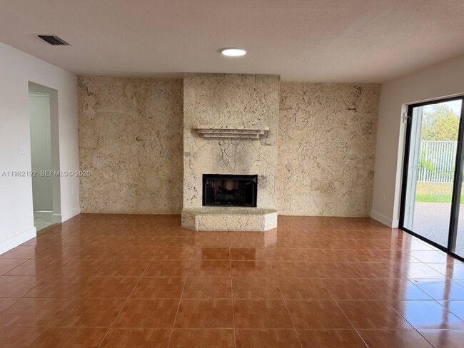 Building Photo - 3720 NW 116th Terrace