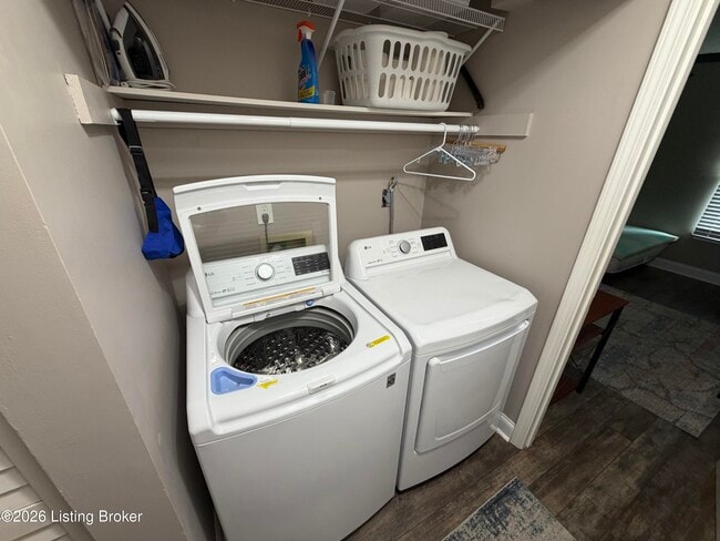 Building Photo - 176 Jeffie Ln