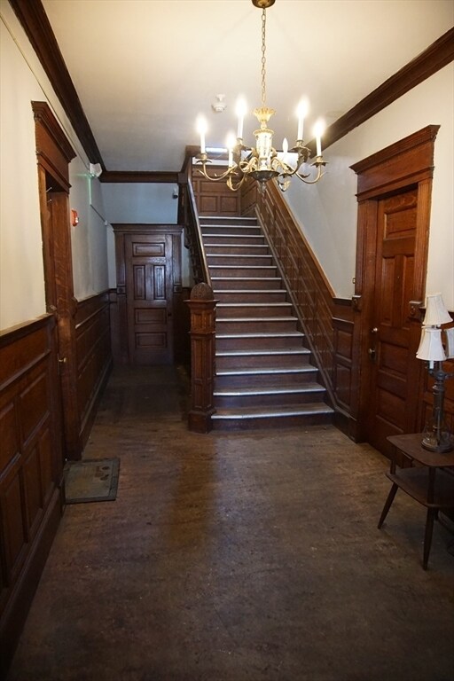 Building Photo - 495 Appleton St