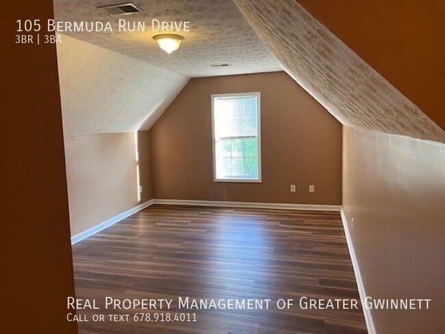 Building Photo - 105 Bermuda Run Dr