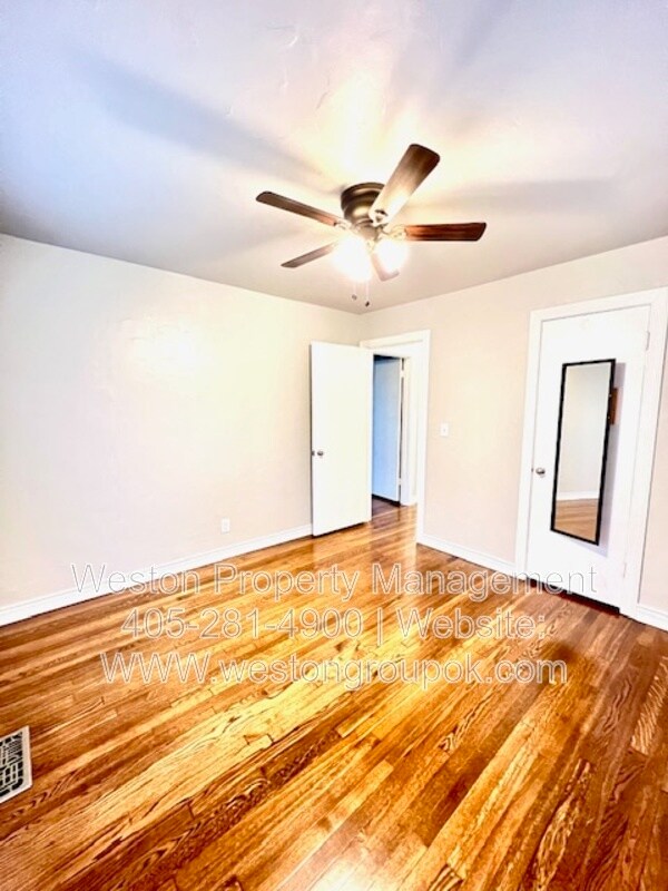 Building Photo - 2725 NW 64th St