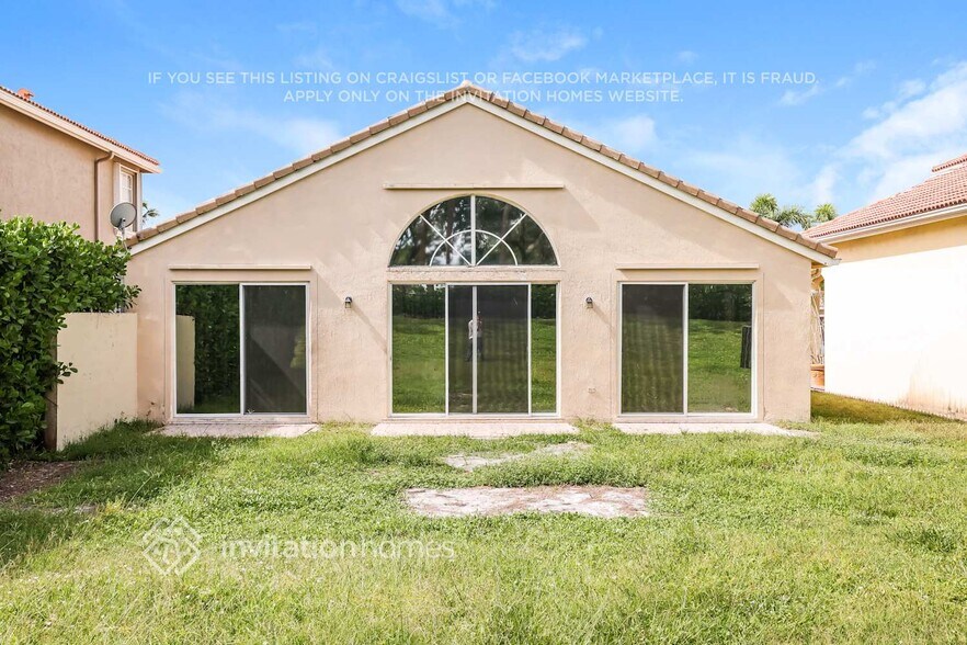 Building Photo - 11121 Laurel Walk Rd