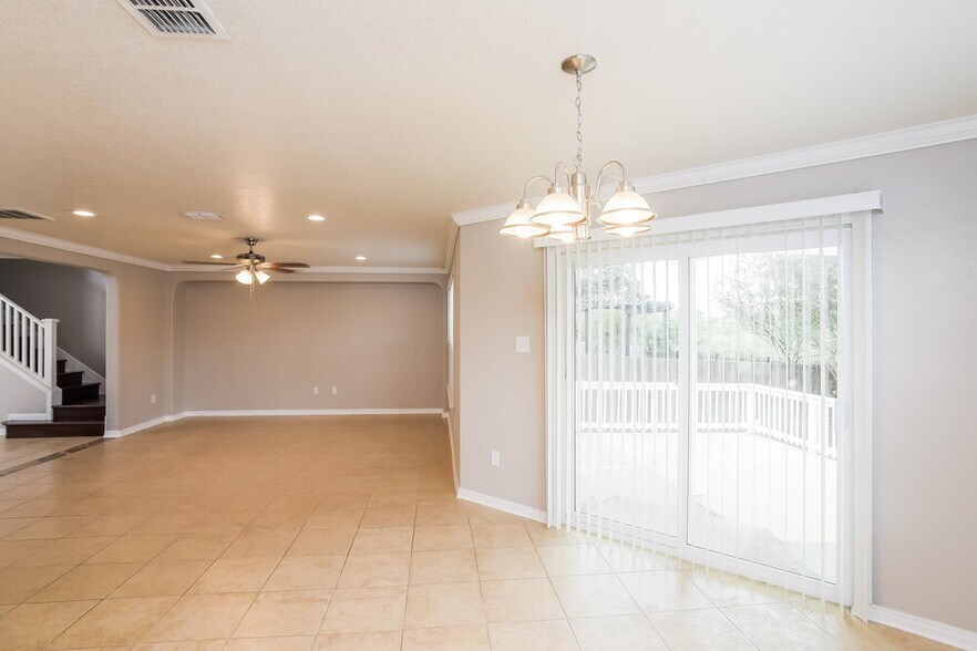 Building Photo - 13422 Solar Crest