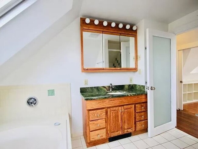 Building Photo - 31 Jefferson St