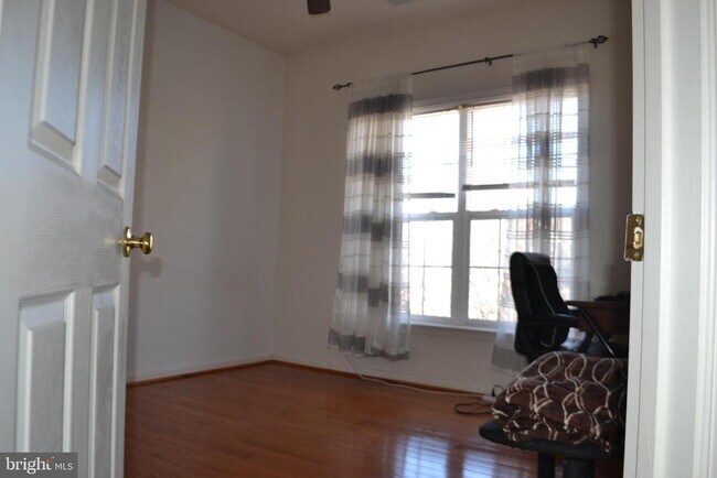 Building Photo - 44339 Apache Cir