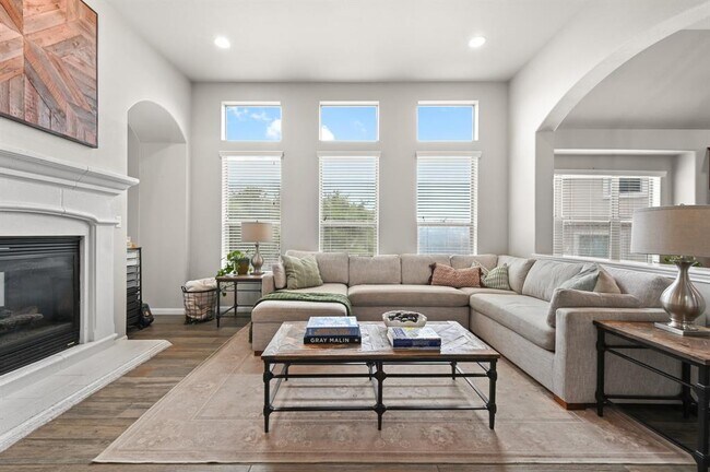 Building Photo - 4325 Tambre Bend