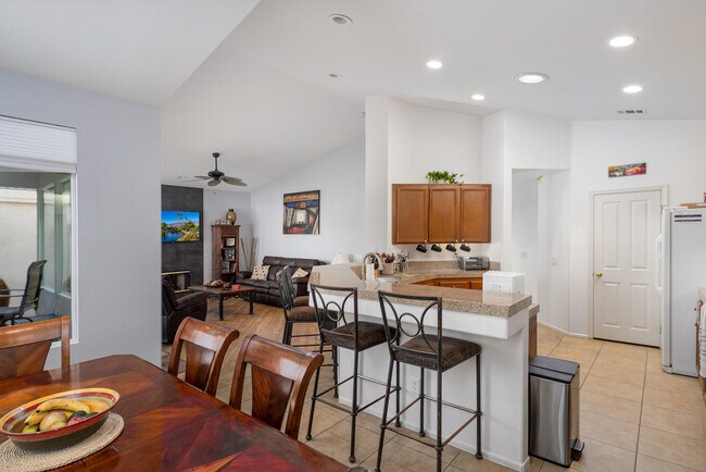 Building Photo - 67636 S Natoma Dr