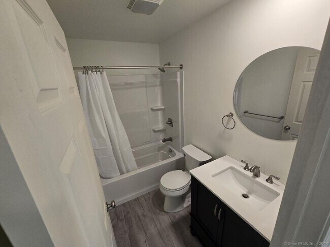 Building Photo - 67 Nott Hwy