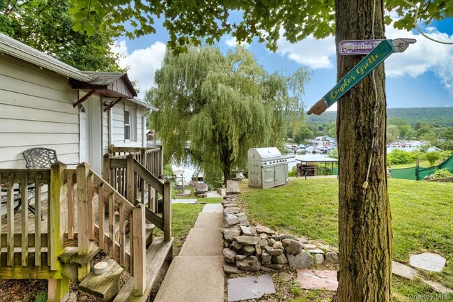 Building Photo - 154 Windermere Ave