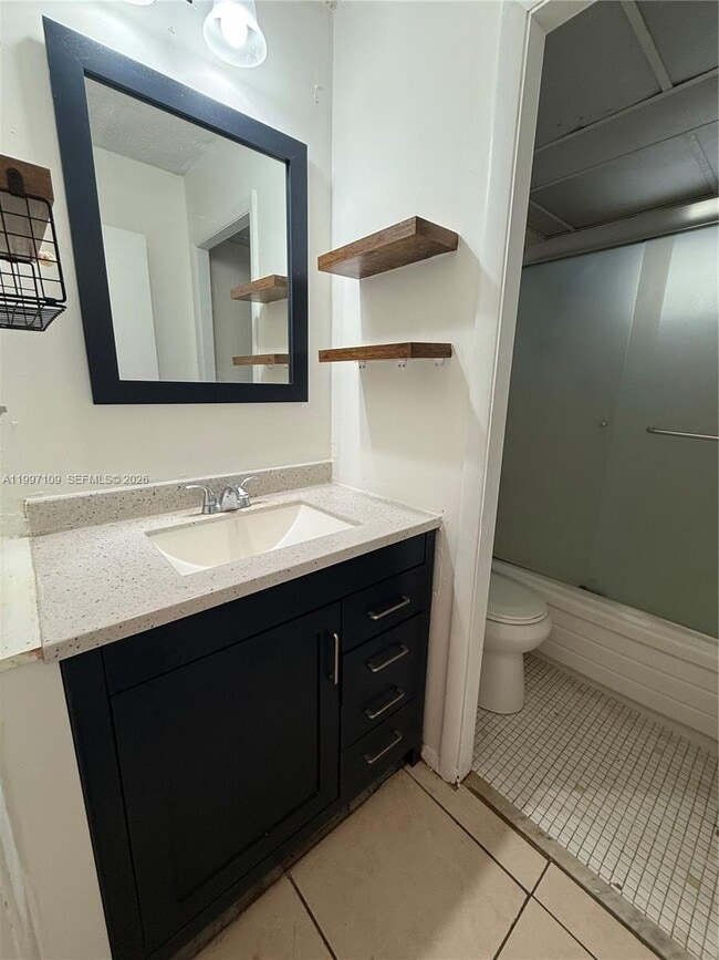 Building Photo - 1620 West Ave