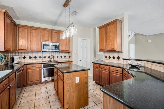 Building Photo - 16407 Bogan Flats Ct