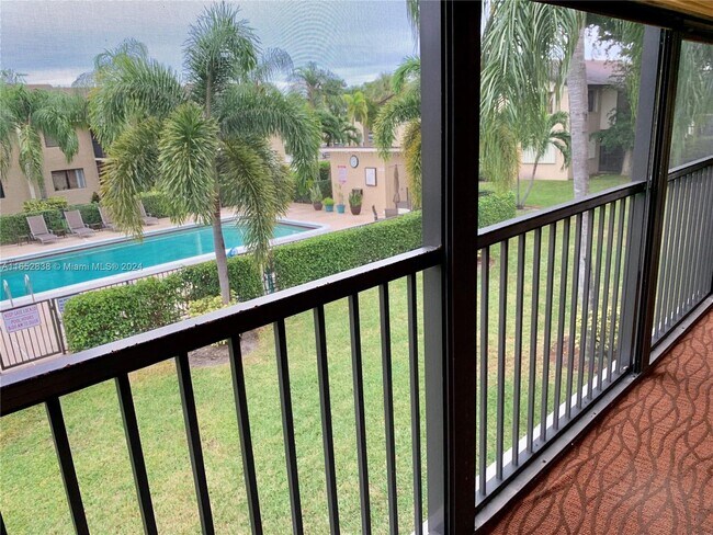 Building Photo - 130 SE 7th St