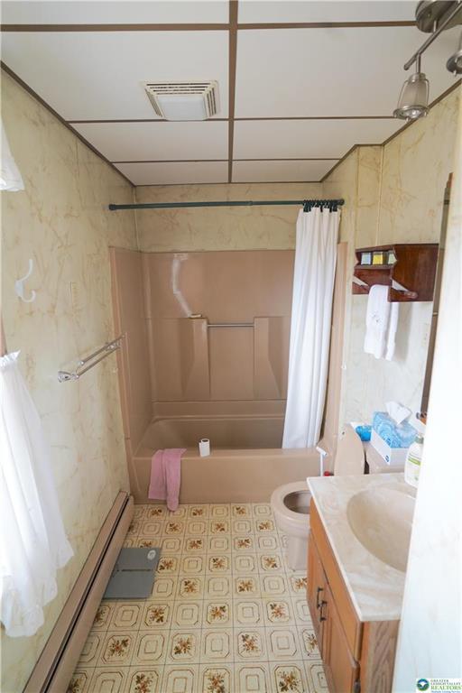 Building Photo - 655 Birch Dr