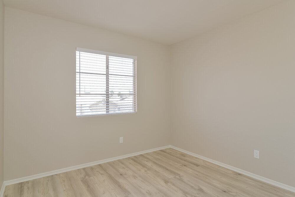 Building Photo - 1725 Autumn Rust Dr