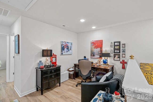 Building Photo - 420 Quartz Hl Wy