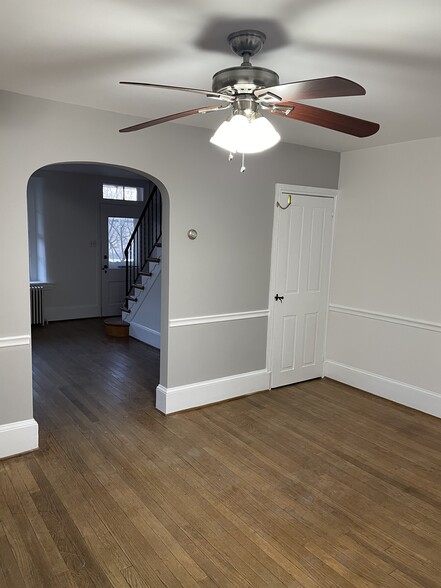 Dining room - 203 Green St