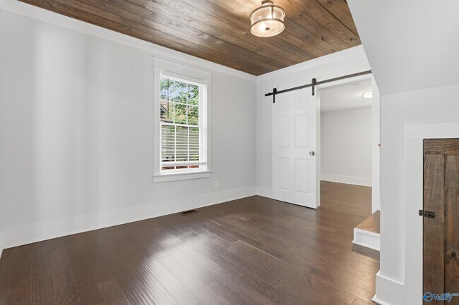 Building Photo - 208 Beirne Ave NW