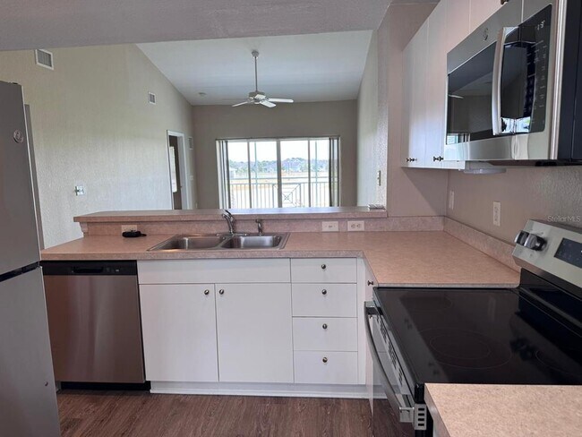 Building Photo - 5764 Sabal Trace Dr