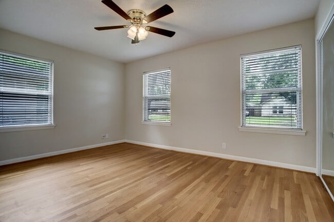 Building Photo - 9638 Maribelle Way