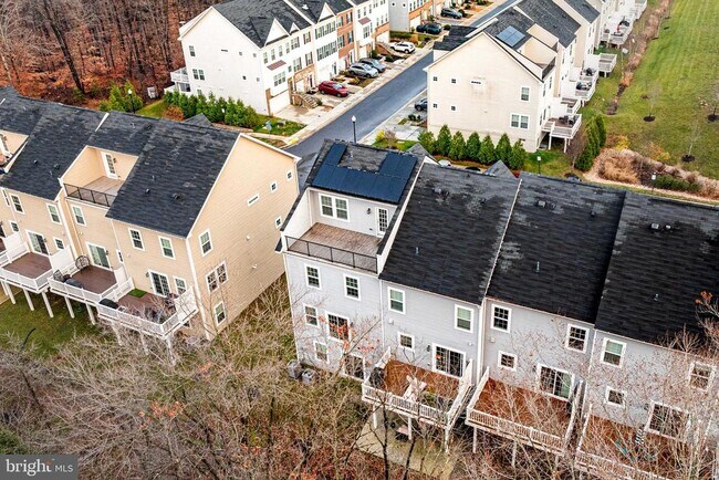 Building Photo - 3679 Duckhorn Way