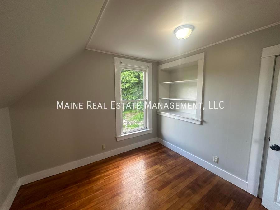 Building Photo - 91 Castine Rd