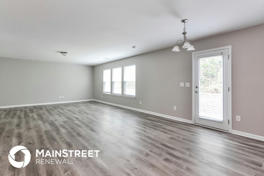 Building Photo - 817 Leatherstone Ln