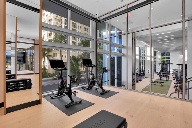 Building Photo - 151 N Seabreeze Blvd