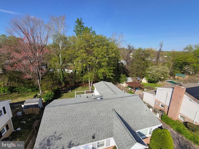 Building Photo - 3931 Dominion Dr