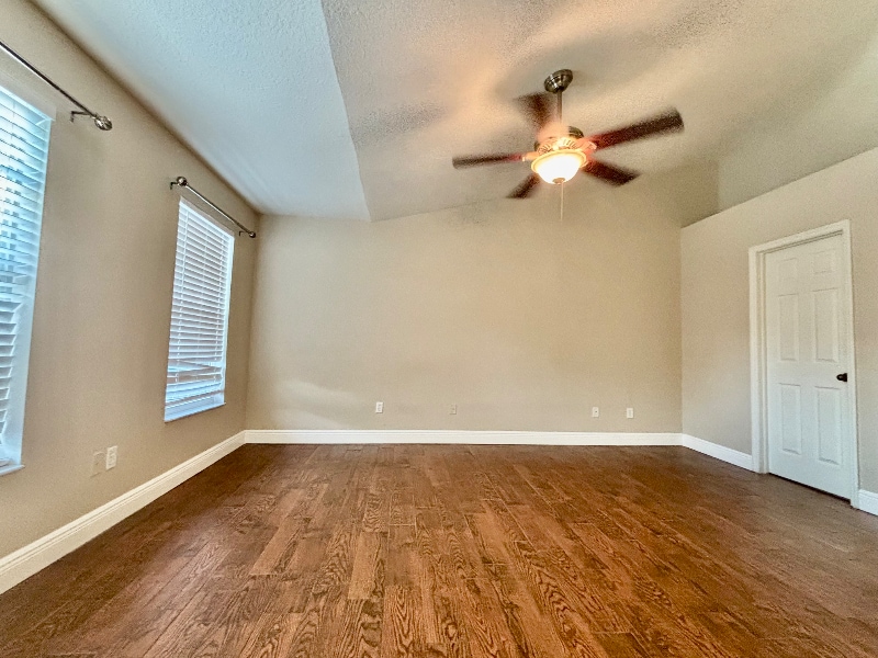 Building Photo - 13576 Forest Lake Dr