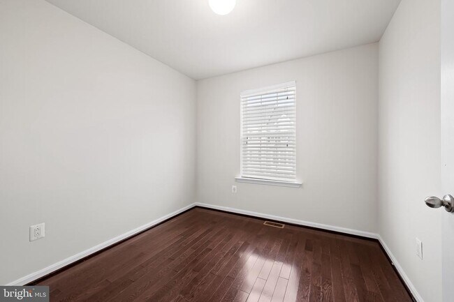 Building Photo - 7316 Elkridge Crossing Way