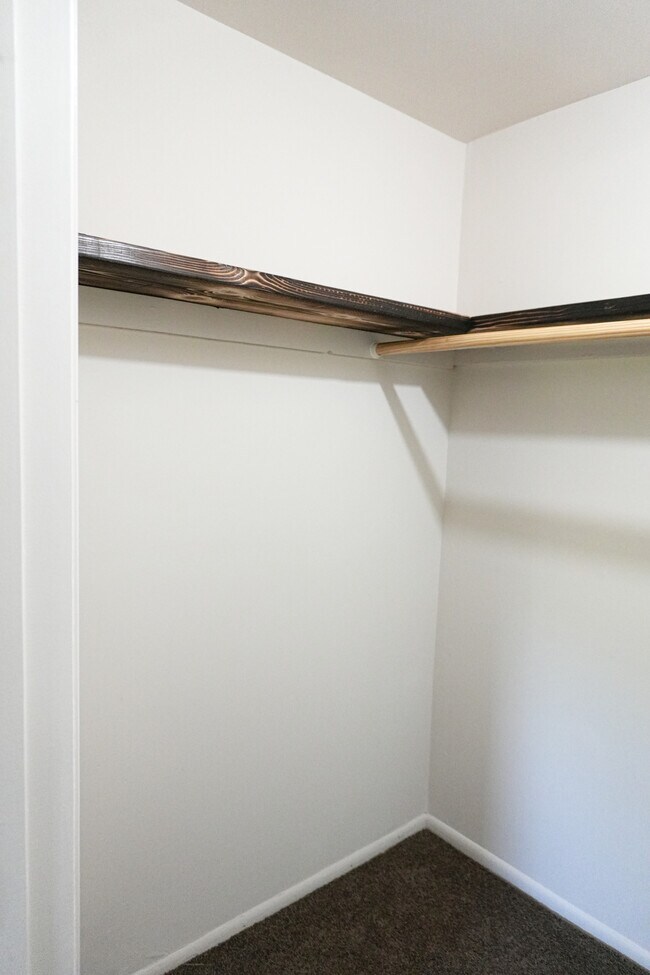Master Bedroom Walk-In Closet - 1663 N Forest Park Ave