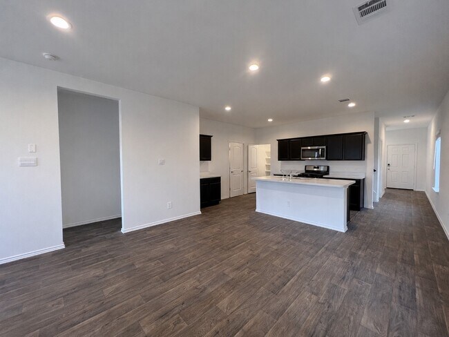 Building Photo - 14918 Cypress Holw Dr