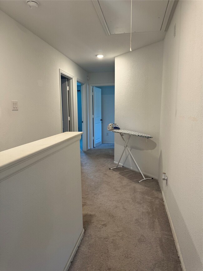 Building Photo - 18626 Rosehill Pr Dr