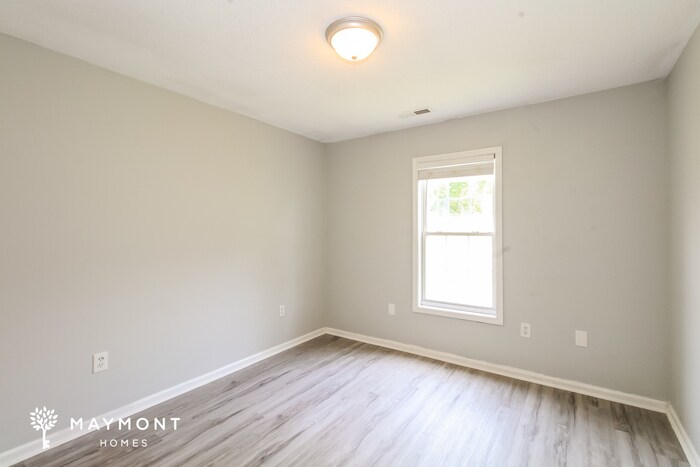 Building Photo - 491 Weymouth Ct